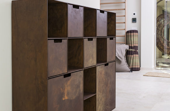 Armadio in accaio Corten di Bonansea Home